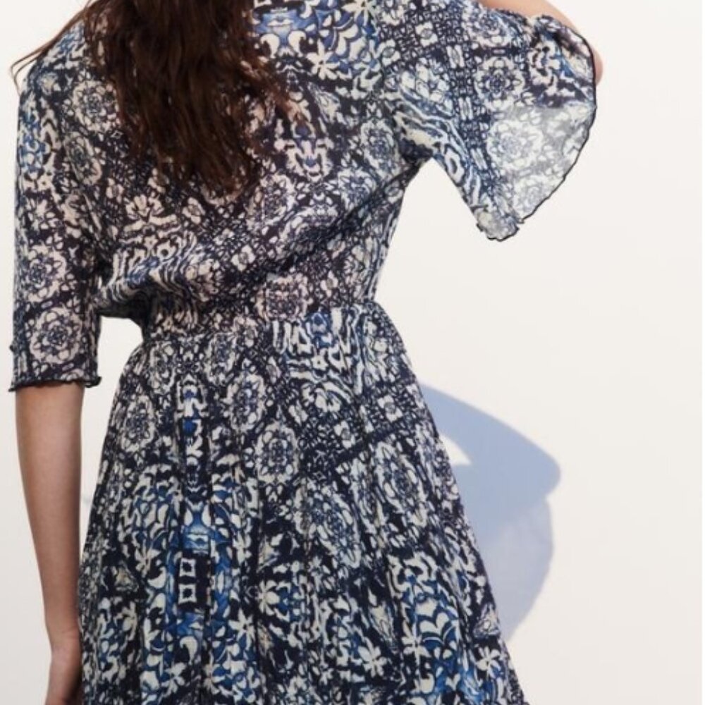 ZARA RUFFLED PRINTED MINI DRESS - Picture 3 of 3